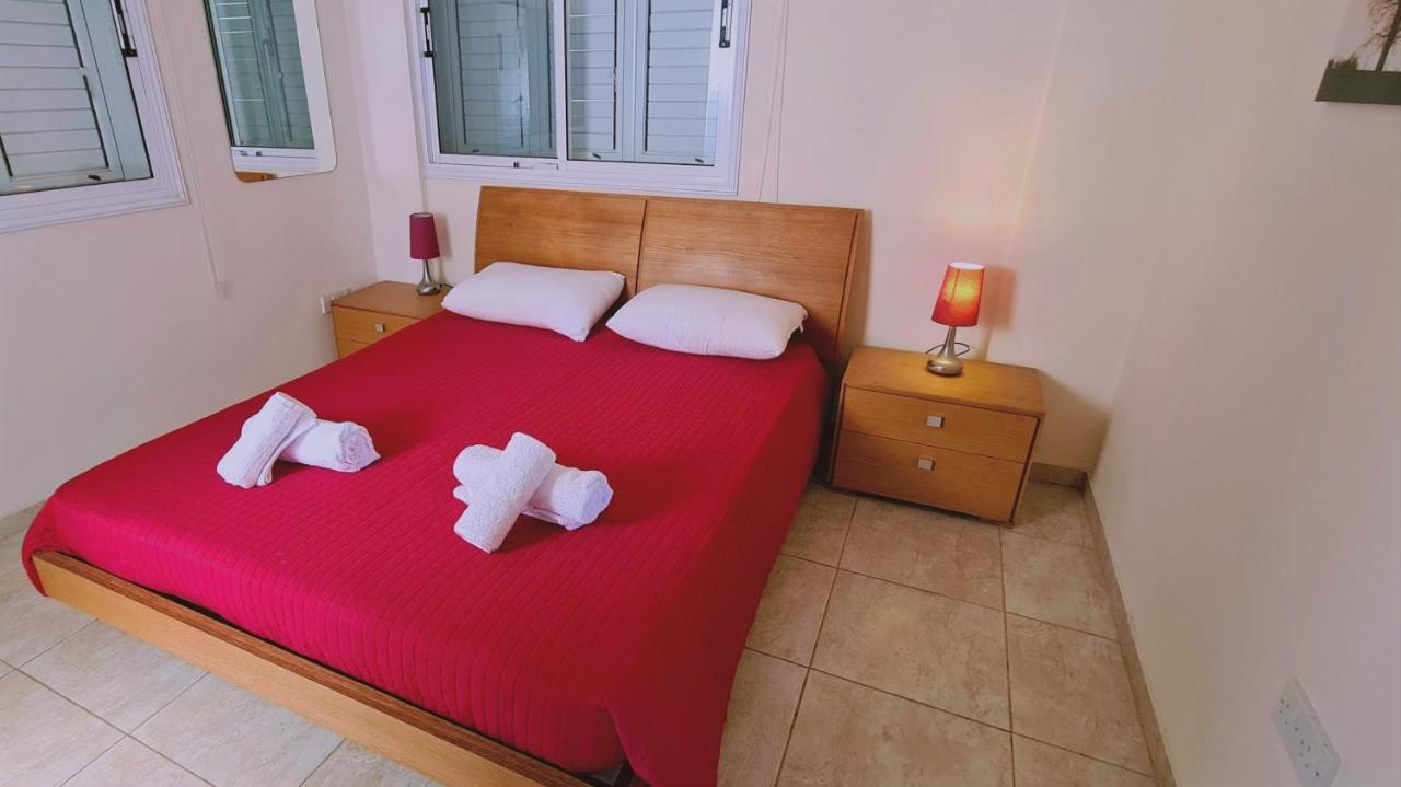 Stay Sunshine Apartment Paralimni Luaran gambar