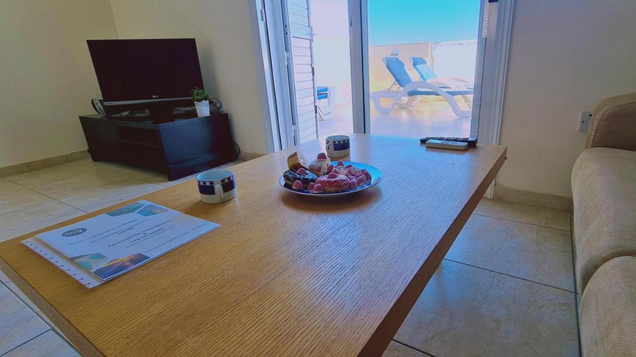 Stay Sunshine Apartment Paralimni Luaran gambar