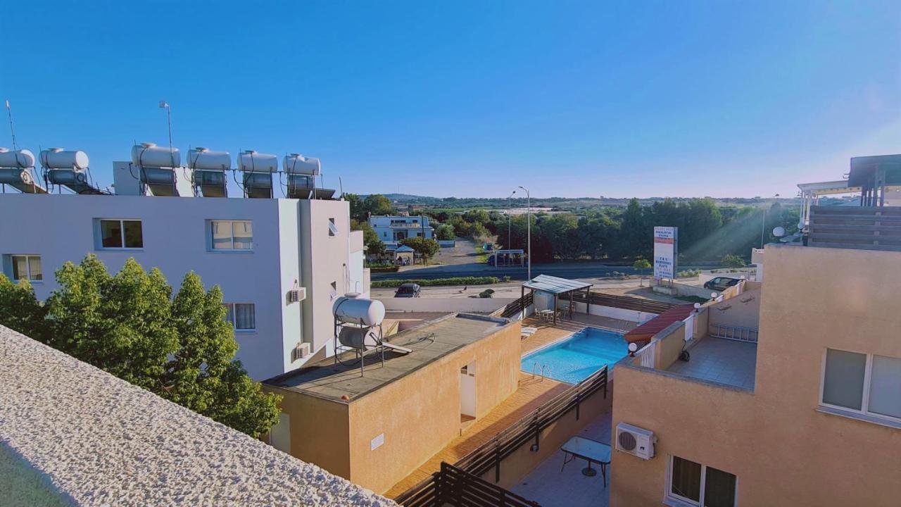 Stay Sunshine Apartment Paralimni Luaran gambar
