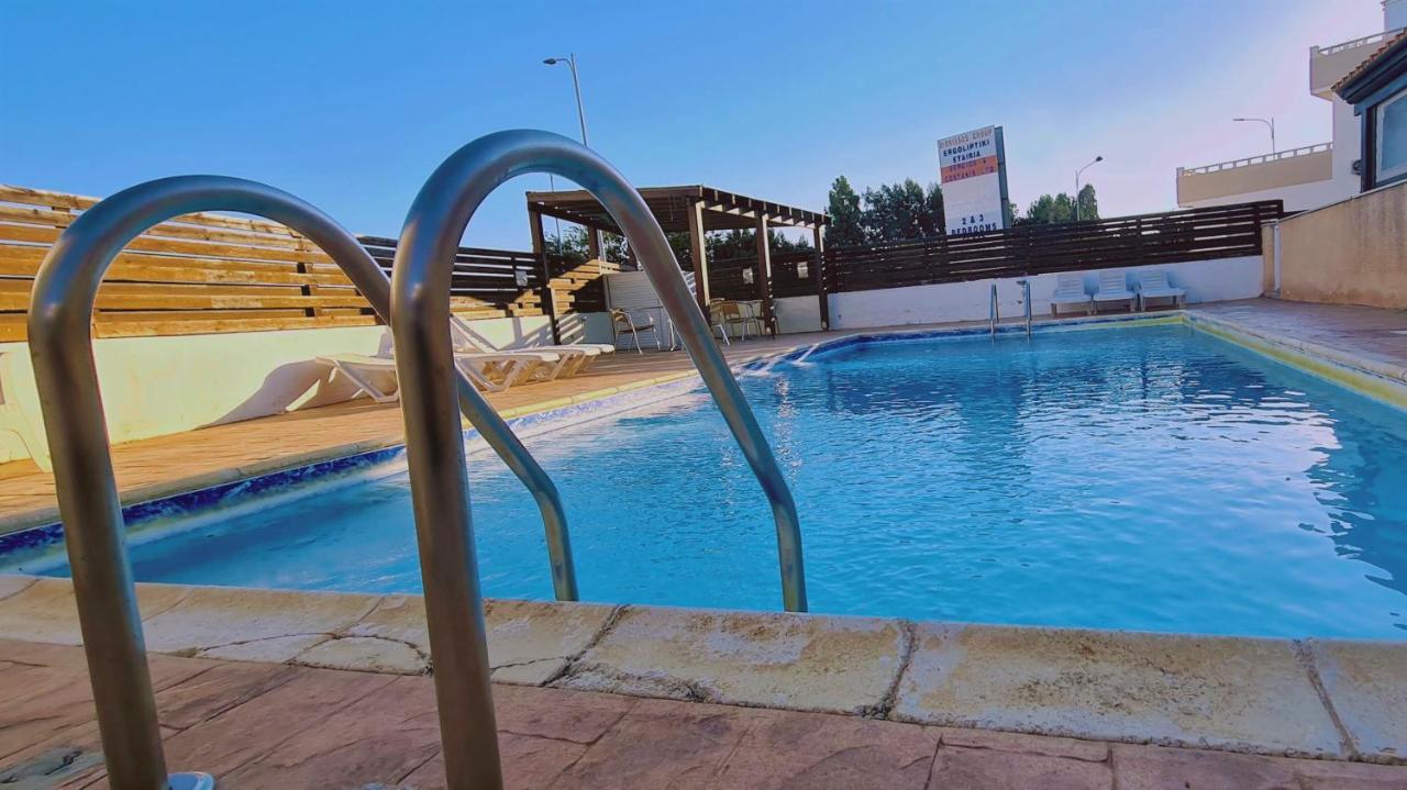 Stay Sunshine Apartment Paralimni Luaran gambar