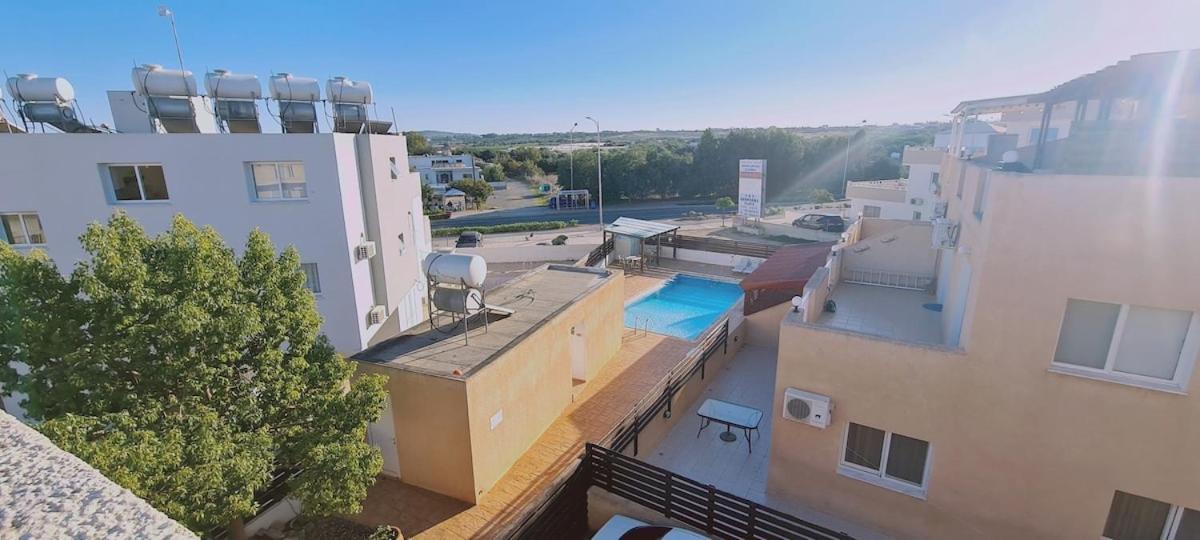 Stay Sunshine Apartment Paralimni Luaran gambar