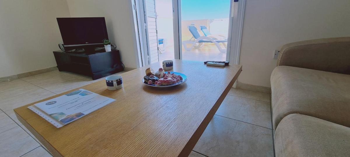Stay Sunshine Apartment Paralimni Luaran gambar