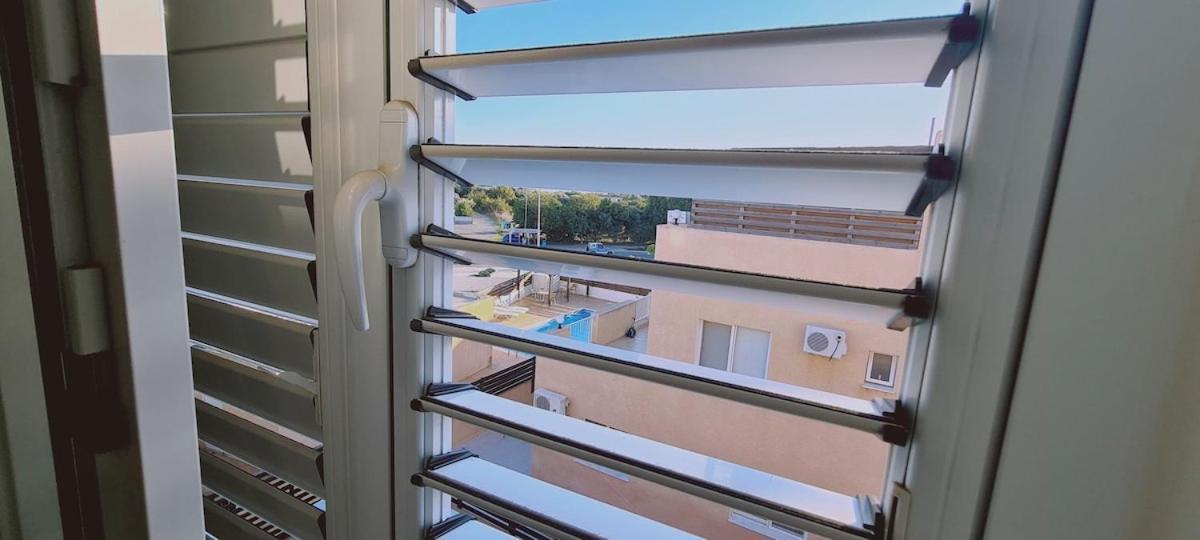 Stay Sunshine Apartment Paralimni Luaran gambar